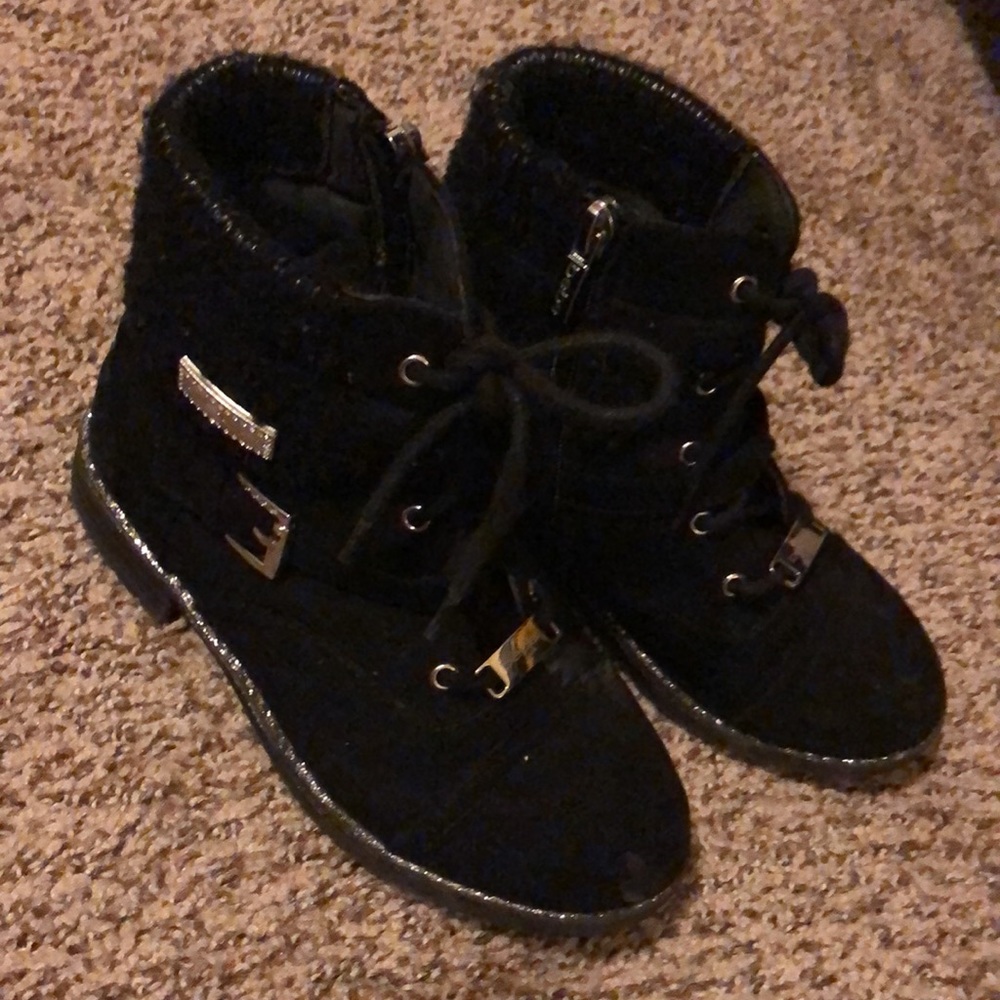 Bebe  black boots 🥾 size 1 girls